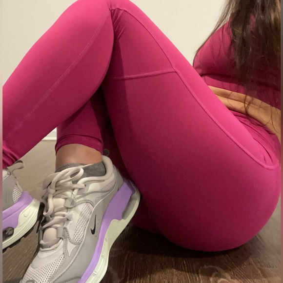 Very Berry Legging ๐ The Fabletics Trinity High-Waisted Legging ๐ Size Small - Picture 6 of 12